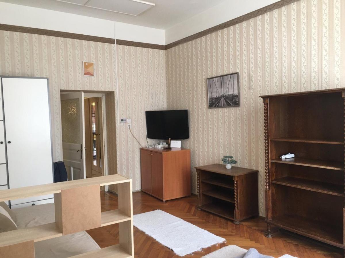 Cozy Flat At Stadionok M Station Budapeszt Zewnętrze zdjęcie