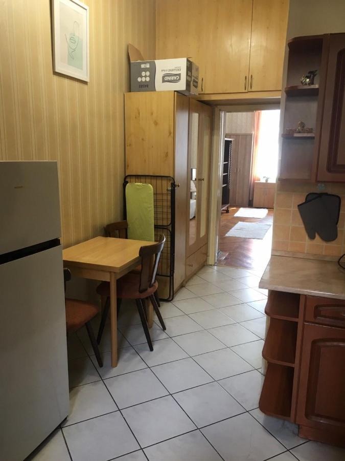 Cozy Flat At Stadionok M Station Budapeszt Zewnętrze zdjęcie